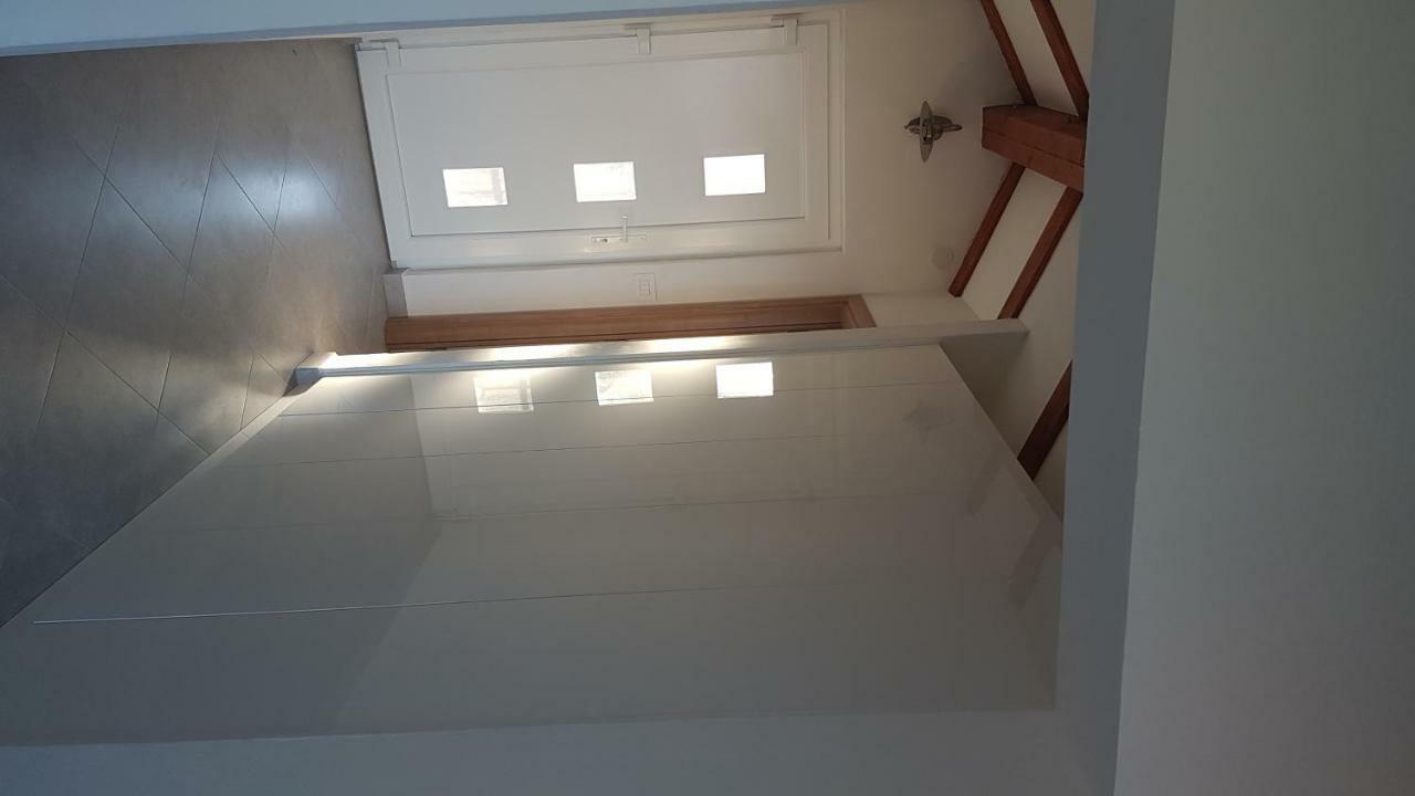 Apartment Azaleja Sali Bagian luar foto